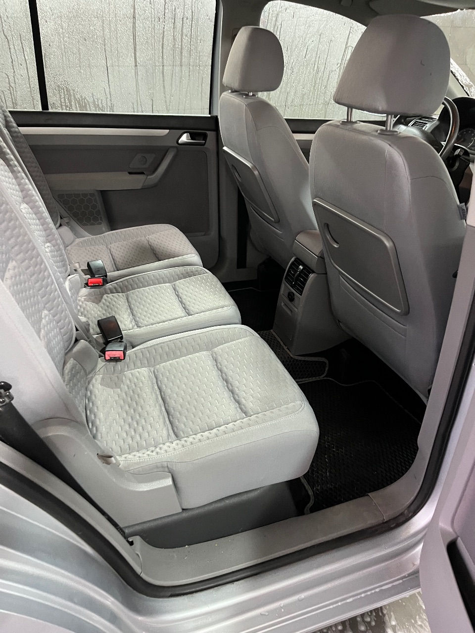 Volkswagen Touran - фото 18