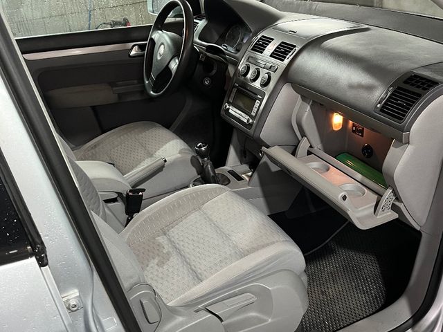 Volkswagen Touran - зображення 2