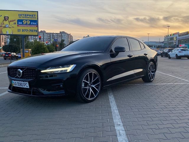 Volvo S60 - фото 2