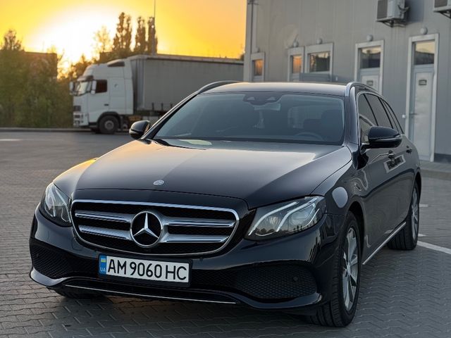 Mercedes-Benz E-Класс - зображення 3