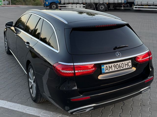 Mercedes-Benz E-Класс - зображення 4
