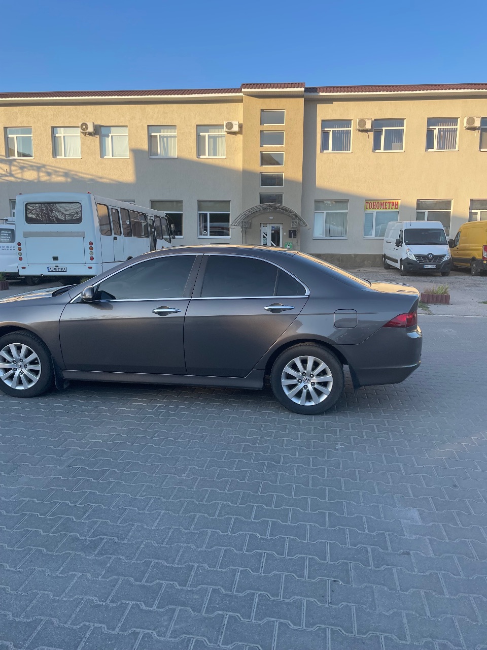 Honda Accord - фото 9