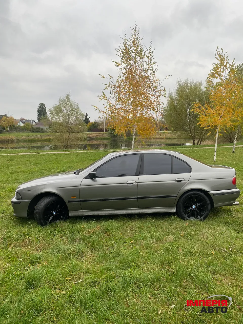 BMW 5 серії - фото 8
