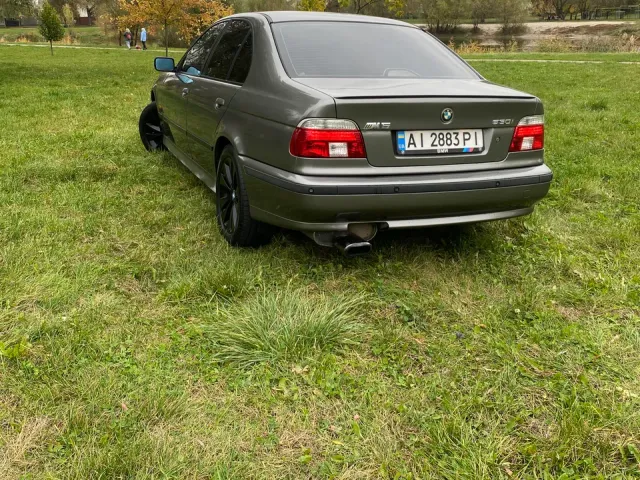 BMW 5 серії - фото 4