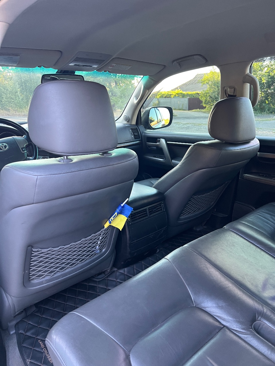 Toyota Land Cruiser - фото 10