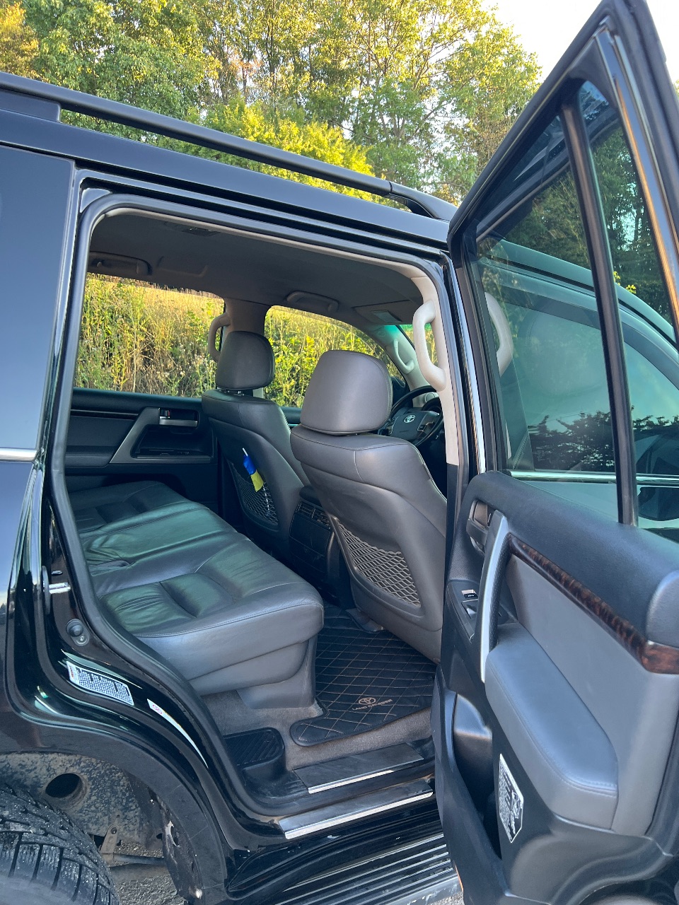 Toyota Land Cruiser - фото 6