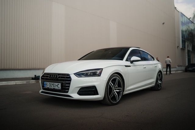 Audi A5 - фото 2