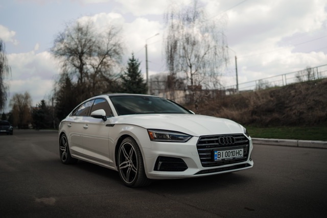 Audi A5 - фото 1