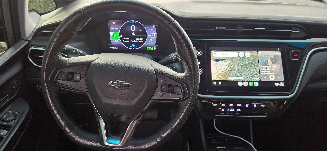 Chevrolet Bolt - фото 7