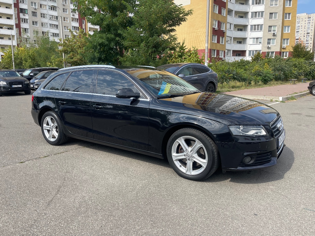 Audi A4 - фото 1