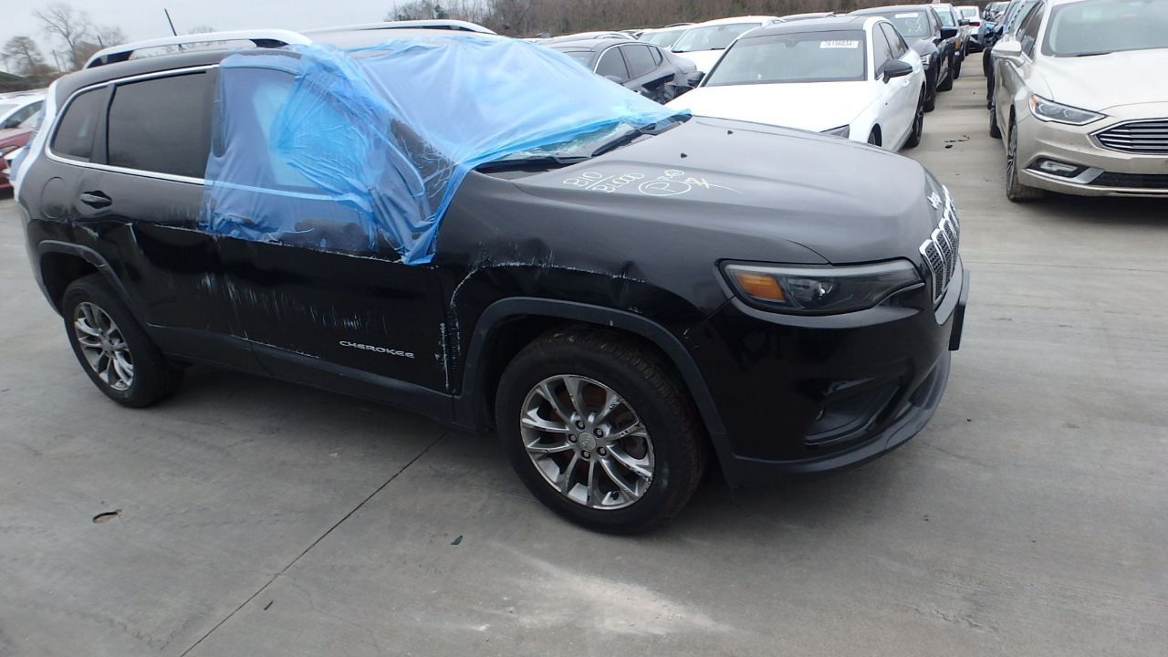 Jeep Cherokee - фото 4