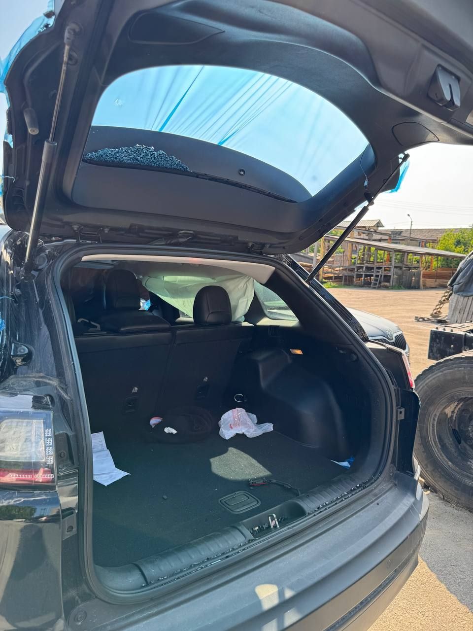 Jeep Cherokee - фото 8