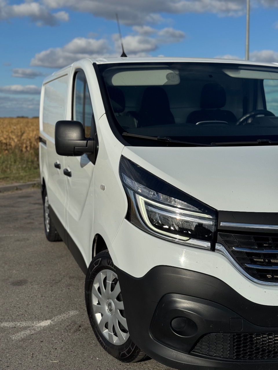 Renault Trafic - фото 3