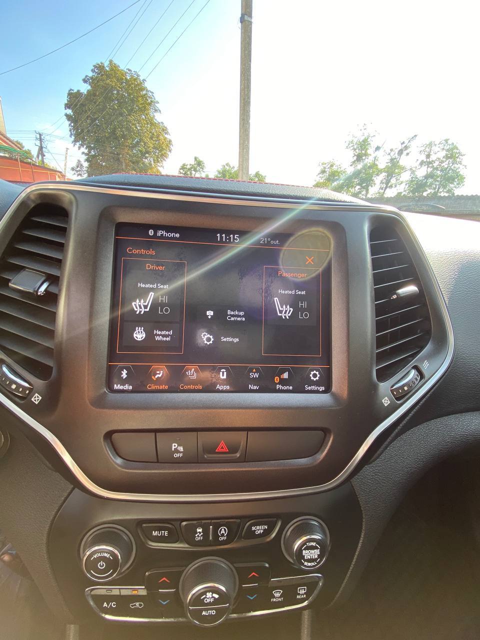 Jeep Cherokee - фото 14