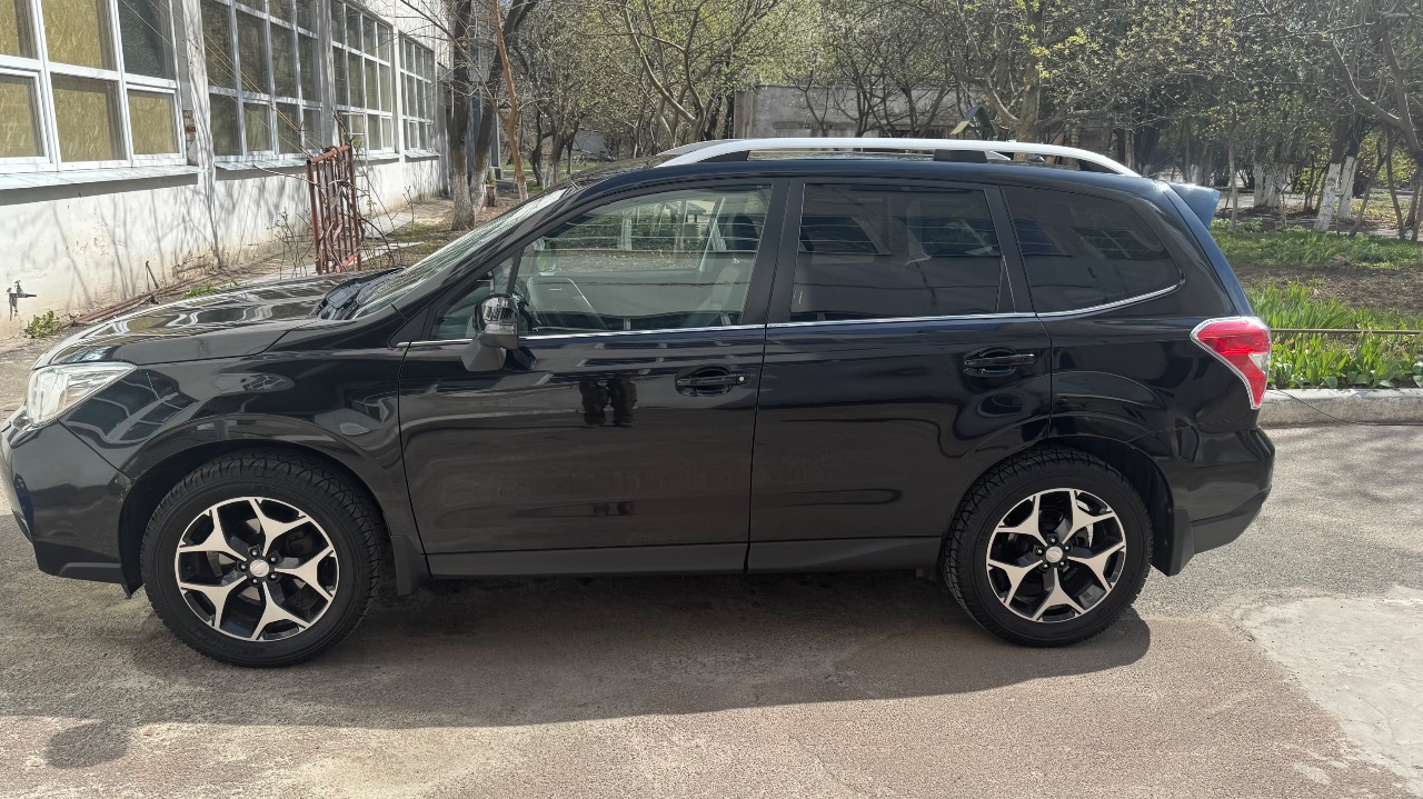 Subaru Forester - фото 1