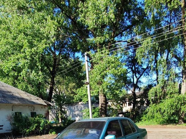Nissan Sunny - зображення 2