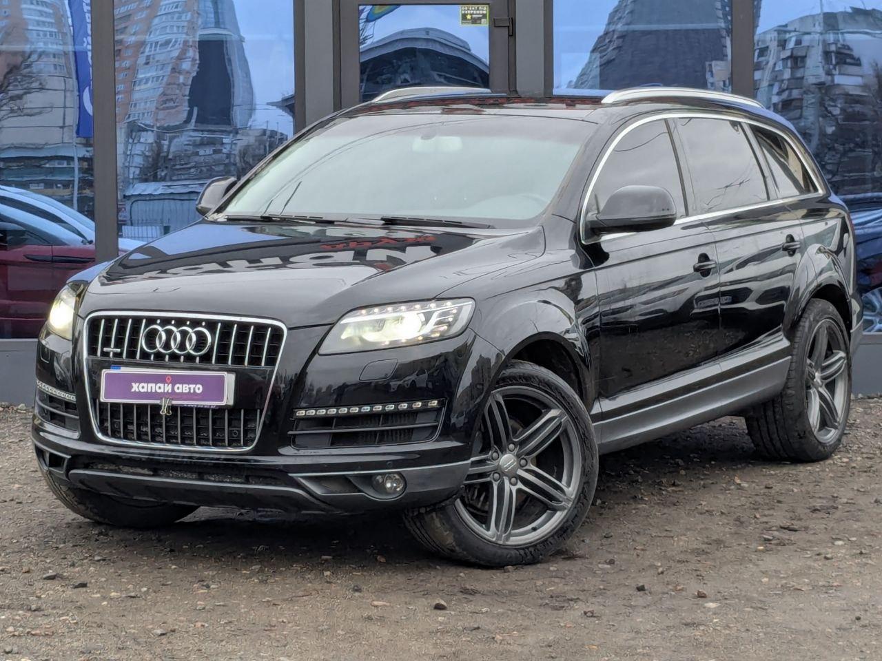 Audi Q7 - фото 20
