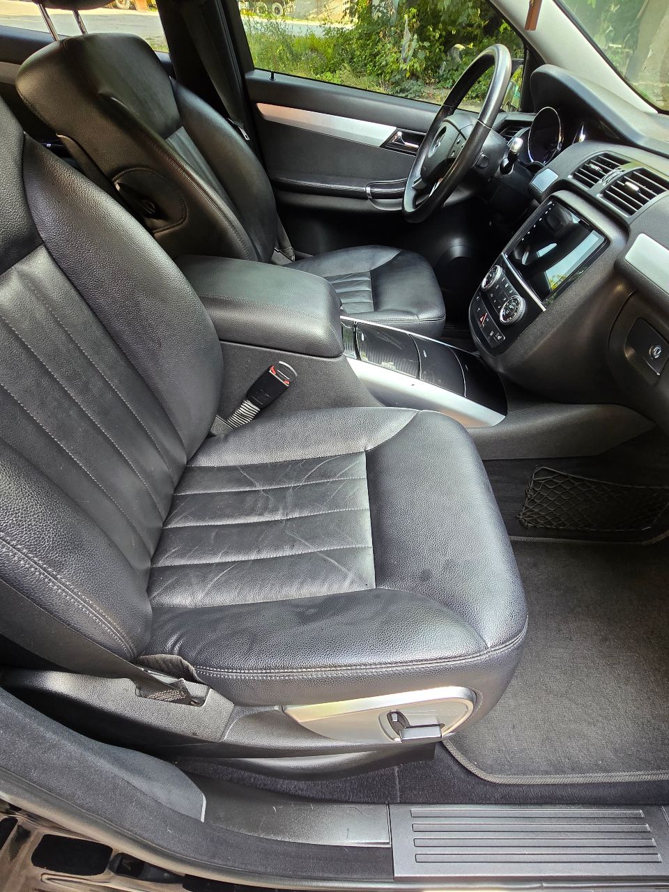 Mercedes-Benz R-Класс - фото 23