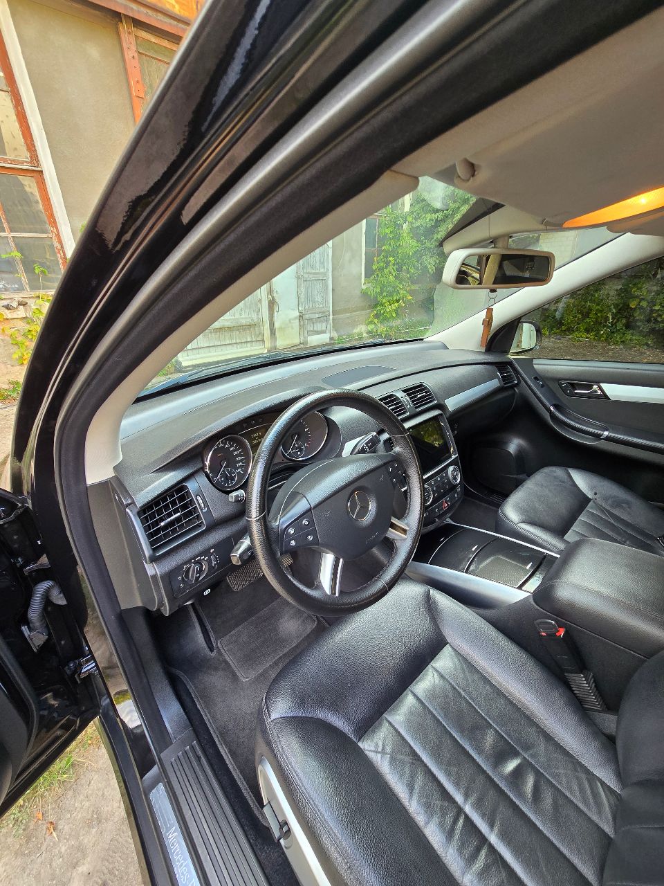 Mercedes-Benz R-Класс - фото 17