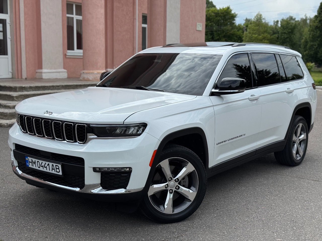 Jeep Grand Cherokee - фото 2