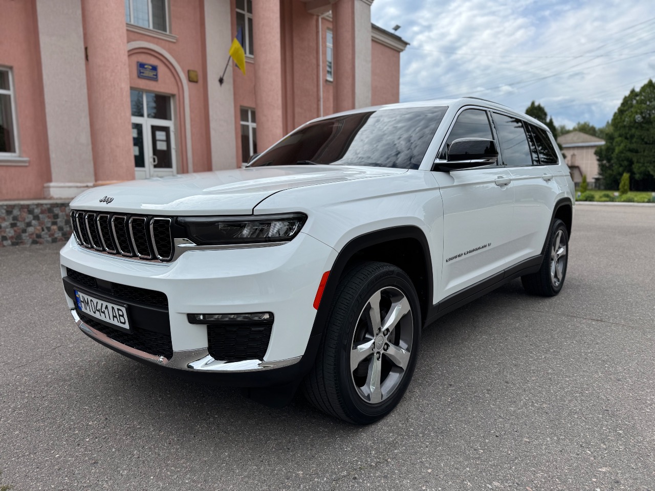 Jeep Grand Cherokee - фото 4