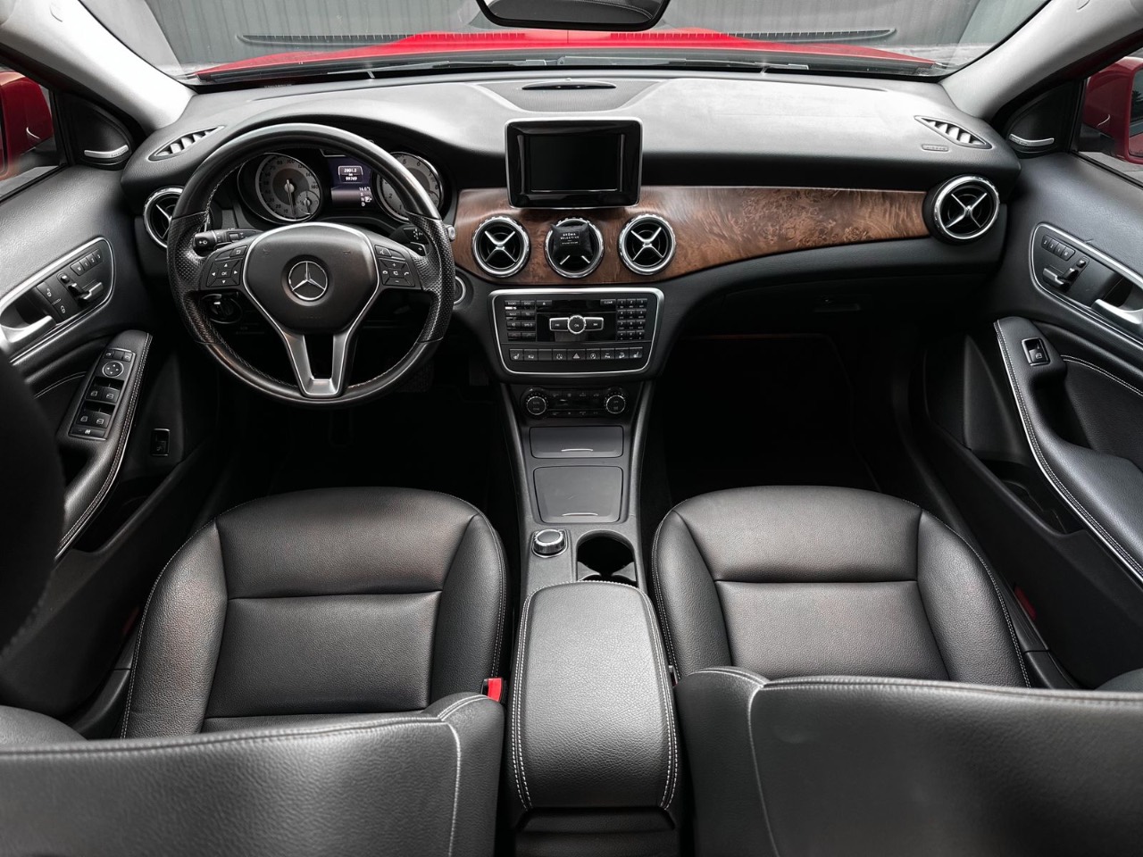 Mercedes-Benz GLA - фото 20