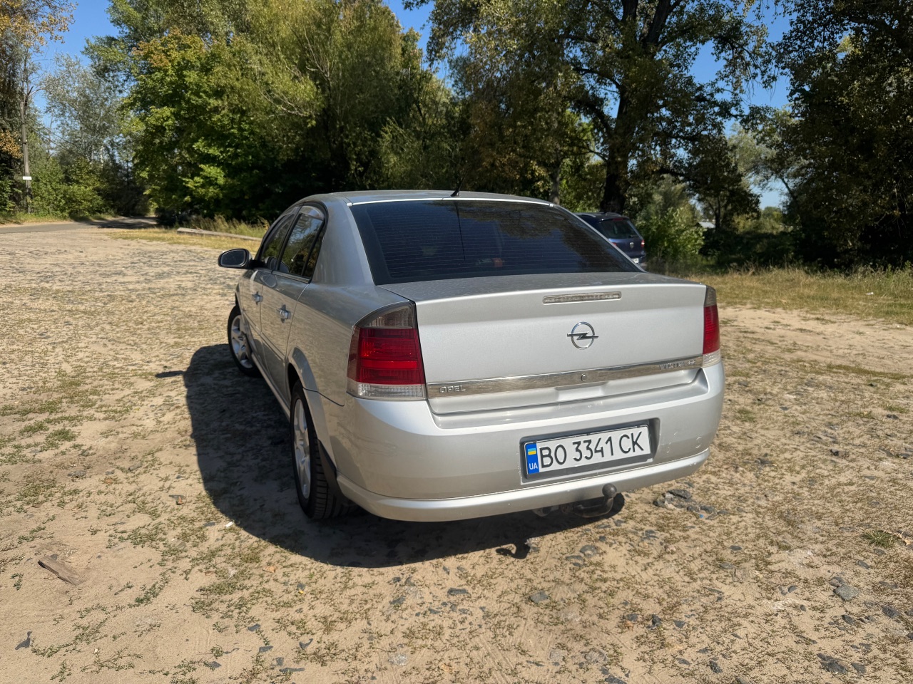 Opel Vectra - фото 12
