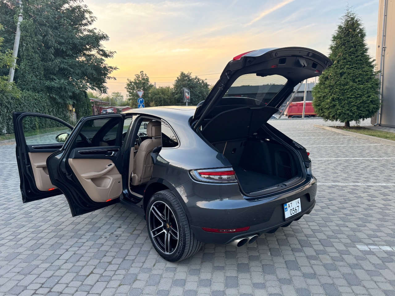 Porsche Macan - фото 18