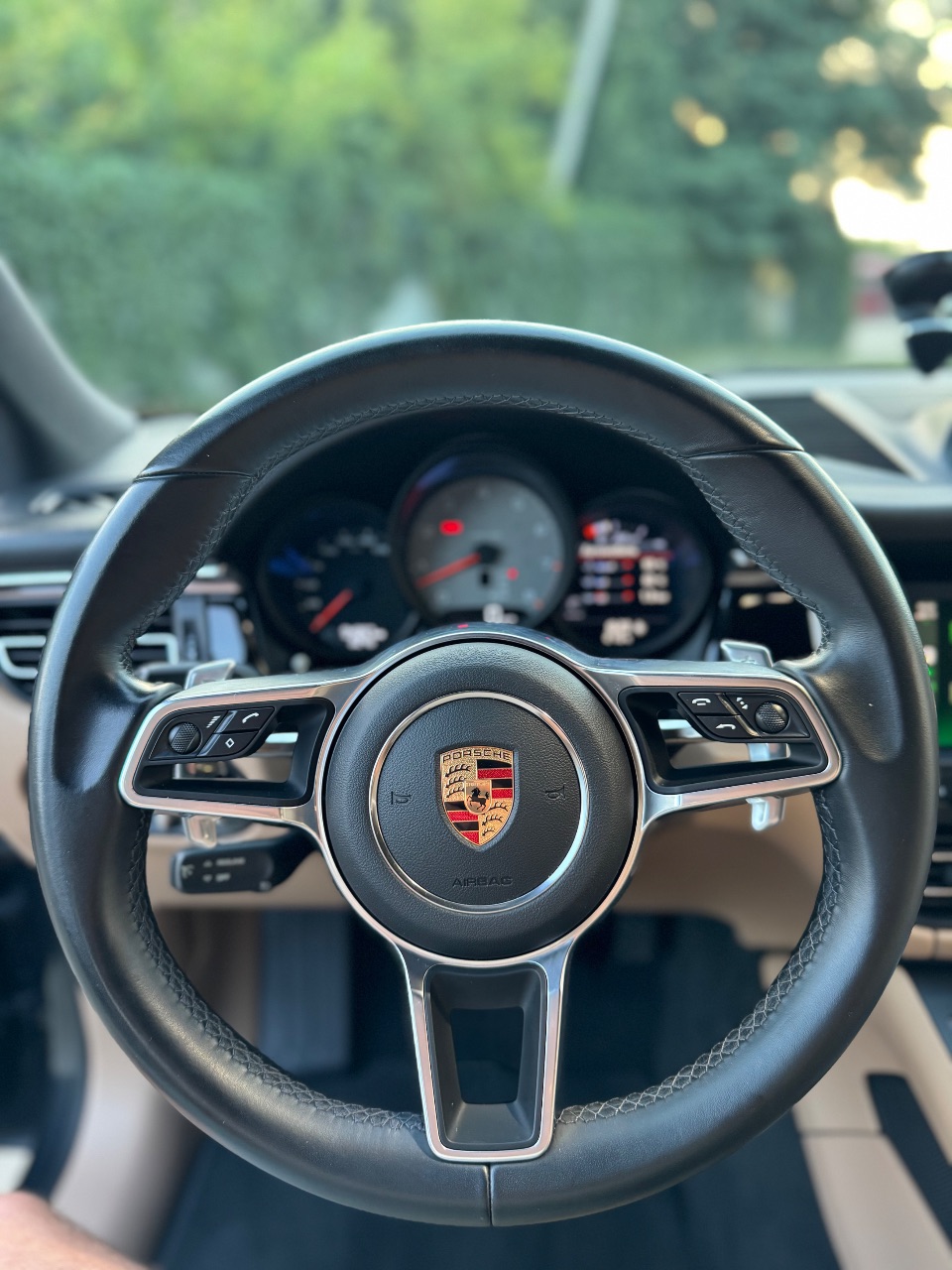 Porsche Macan - фото 29