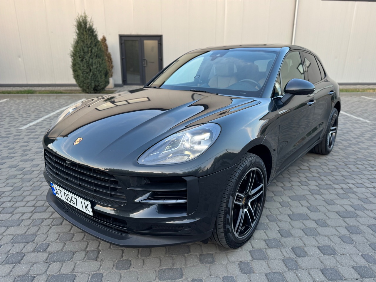 Porsche Macan - фото 1