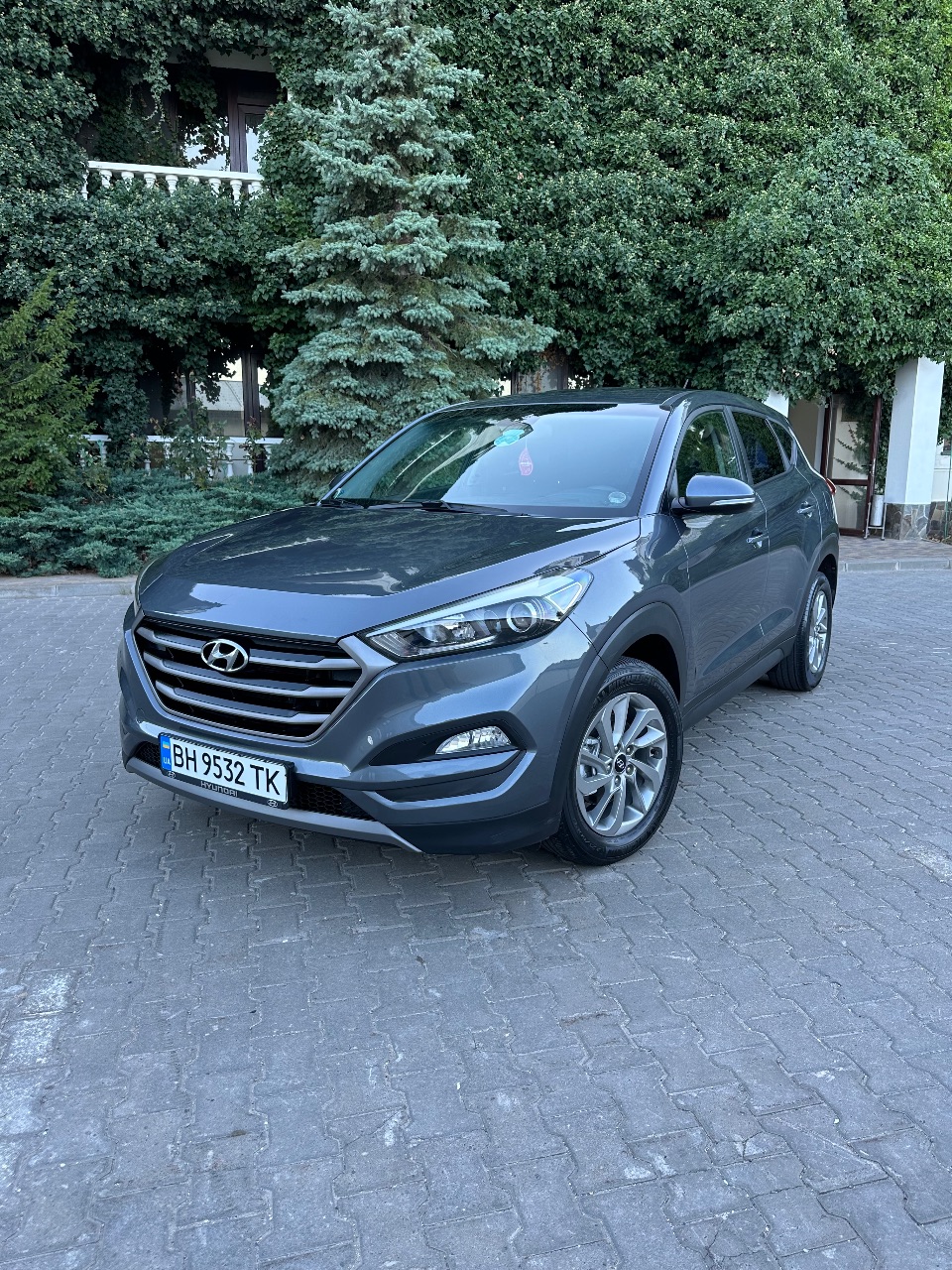 Hyundai Tucson - фото 1