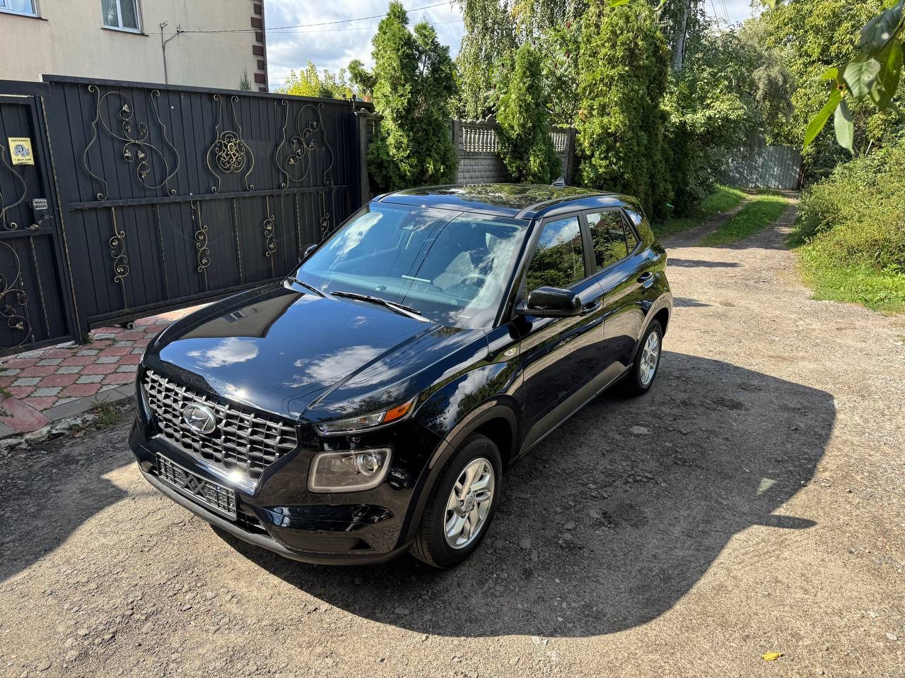 Hyundai Venue - фото 10