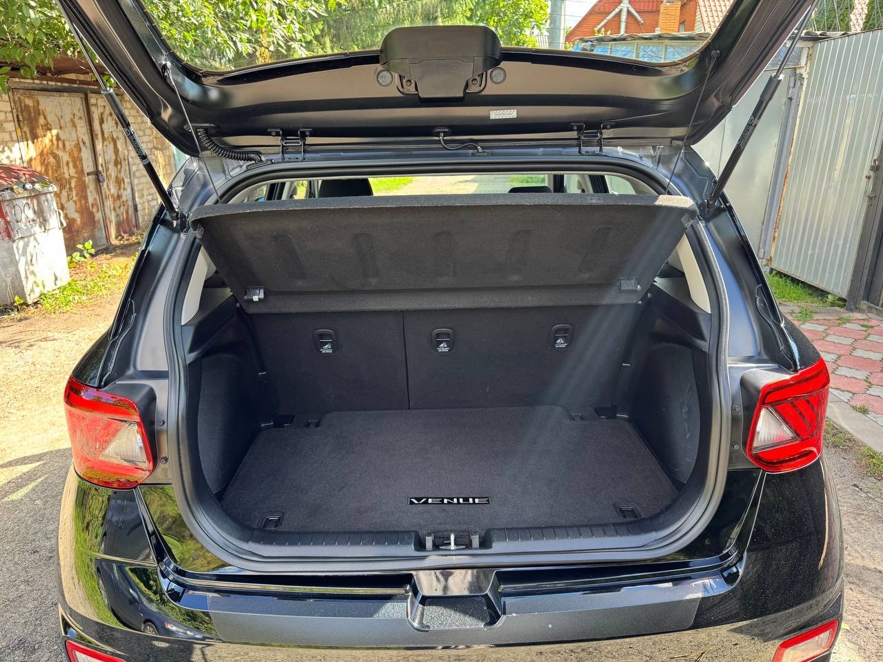 Hyundai Venue - фото 23