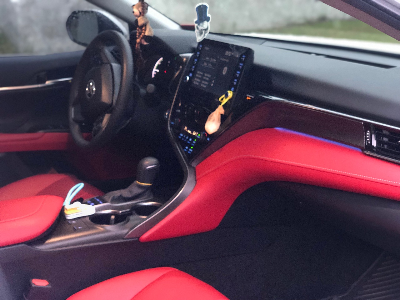 Toyota Camry - фото 3