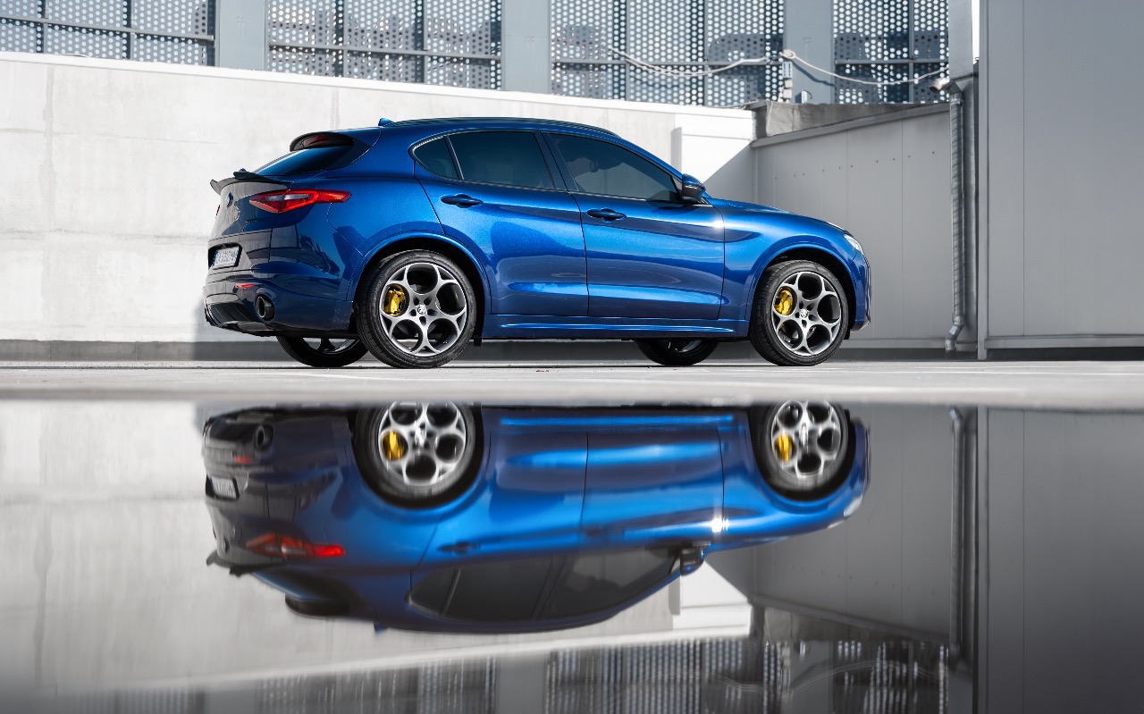 Alfa Romeo Stelvio - фото 14