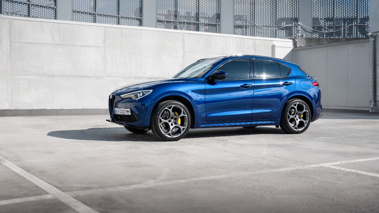 Alfa Romeo Stelvio - фото 16