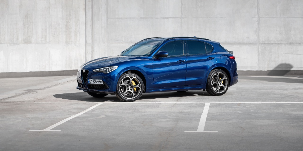 Alfa Romeo Stelvio - фото 1