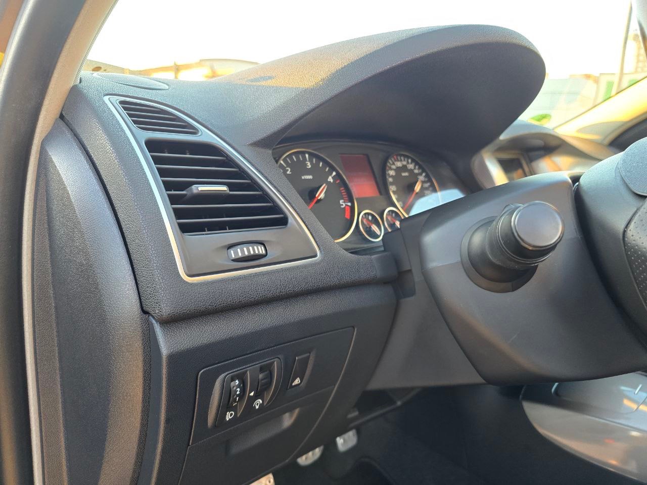 Renault Laguna - фото 21