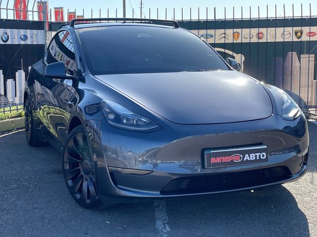 Tesla Model Y - зображення 2