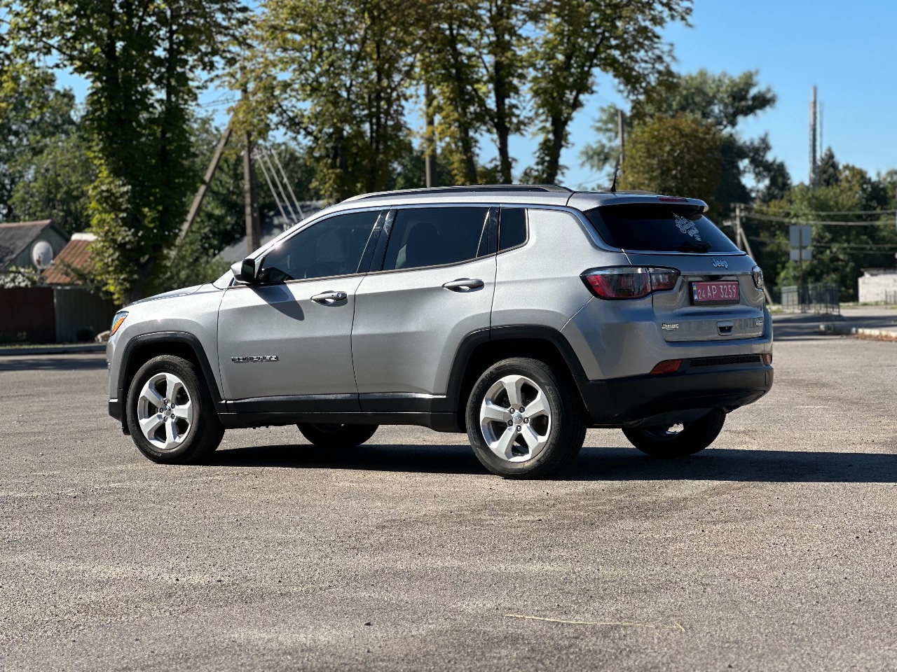 Jeep Compass - фото 7