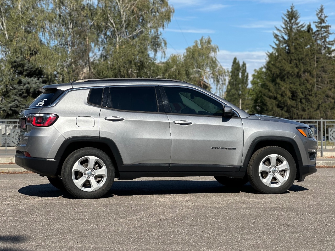Jeep Compass - фото 20