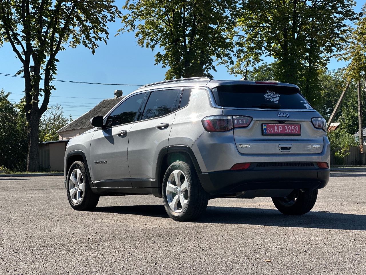 Jeep Compass - фото 17