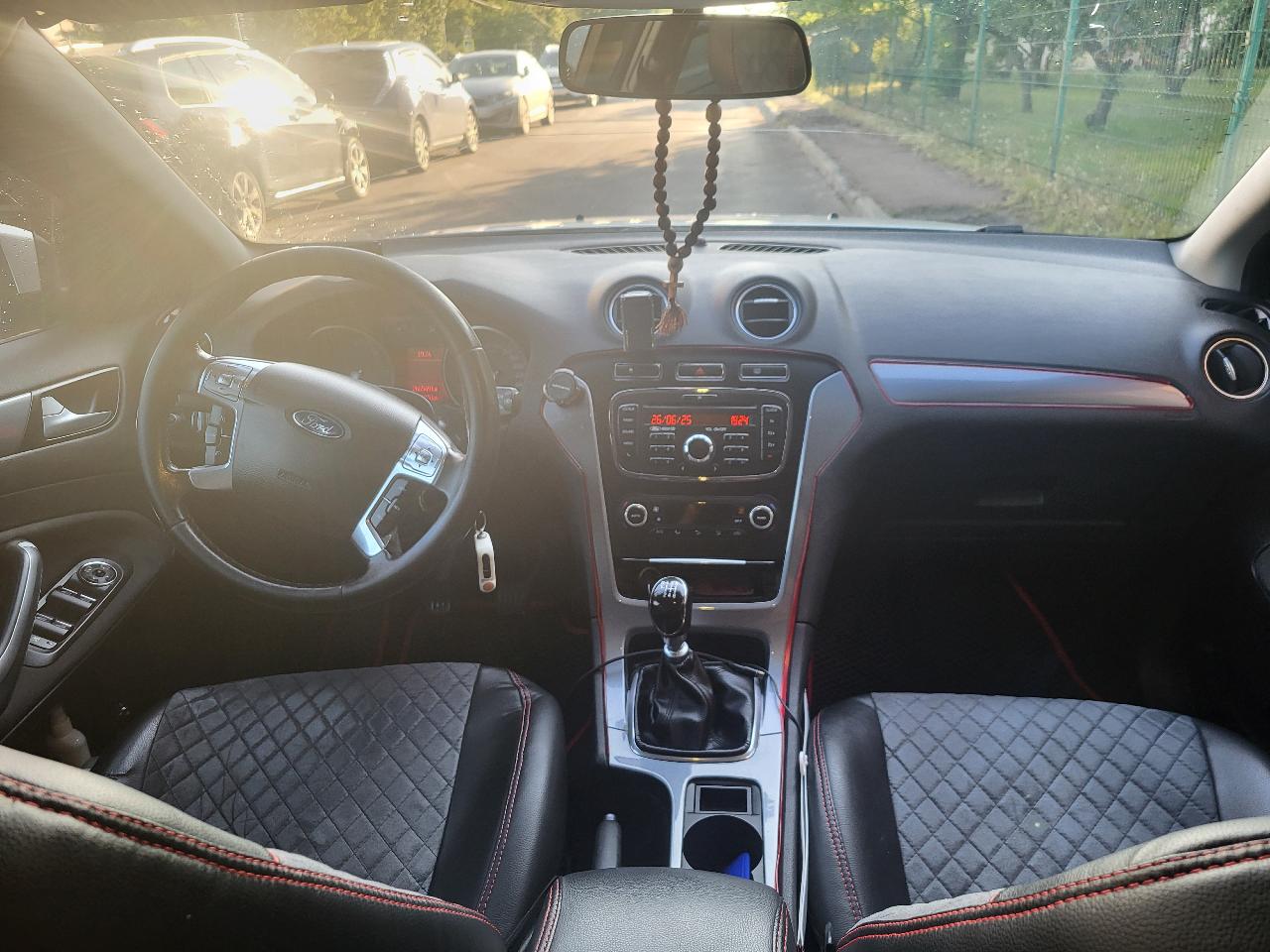 Ford Mondeo - зображення 2