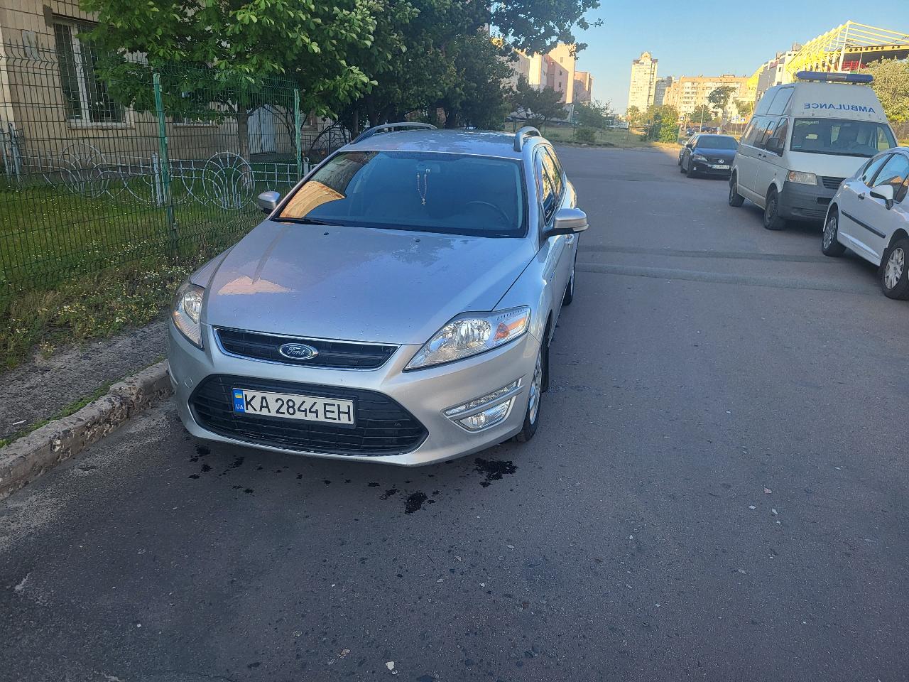 Ford Mondeo - фото 8