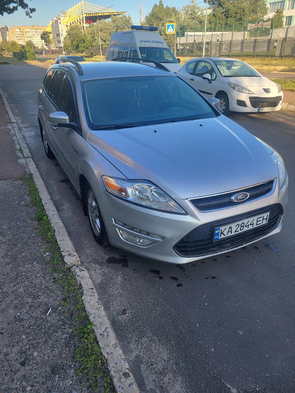 Ford Mondeo - фото 7