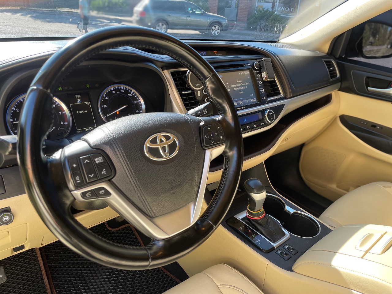 Toyota Highlander - фото 12