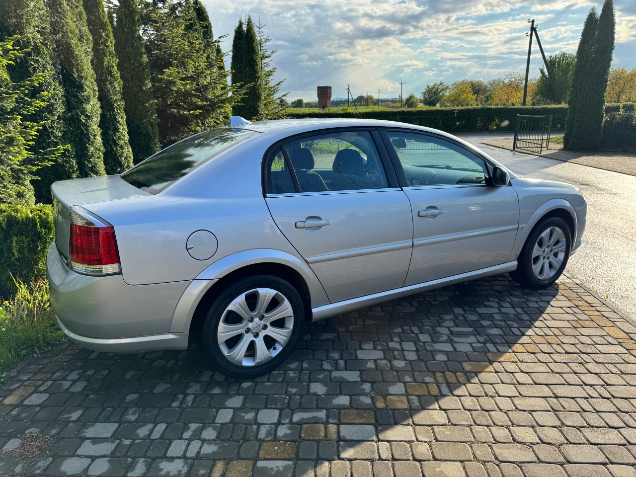 Opel Vectra - фото 16