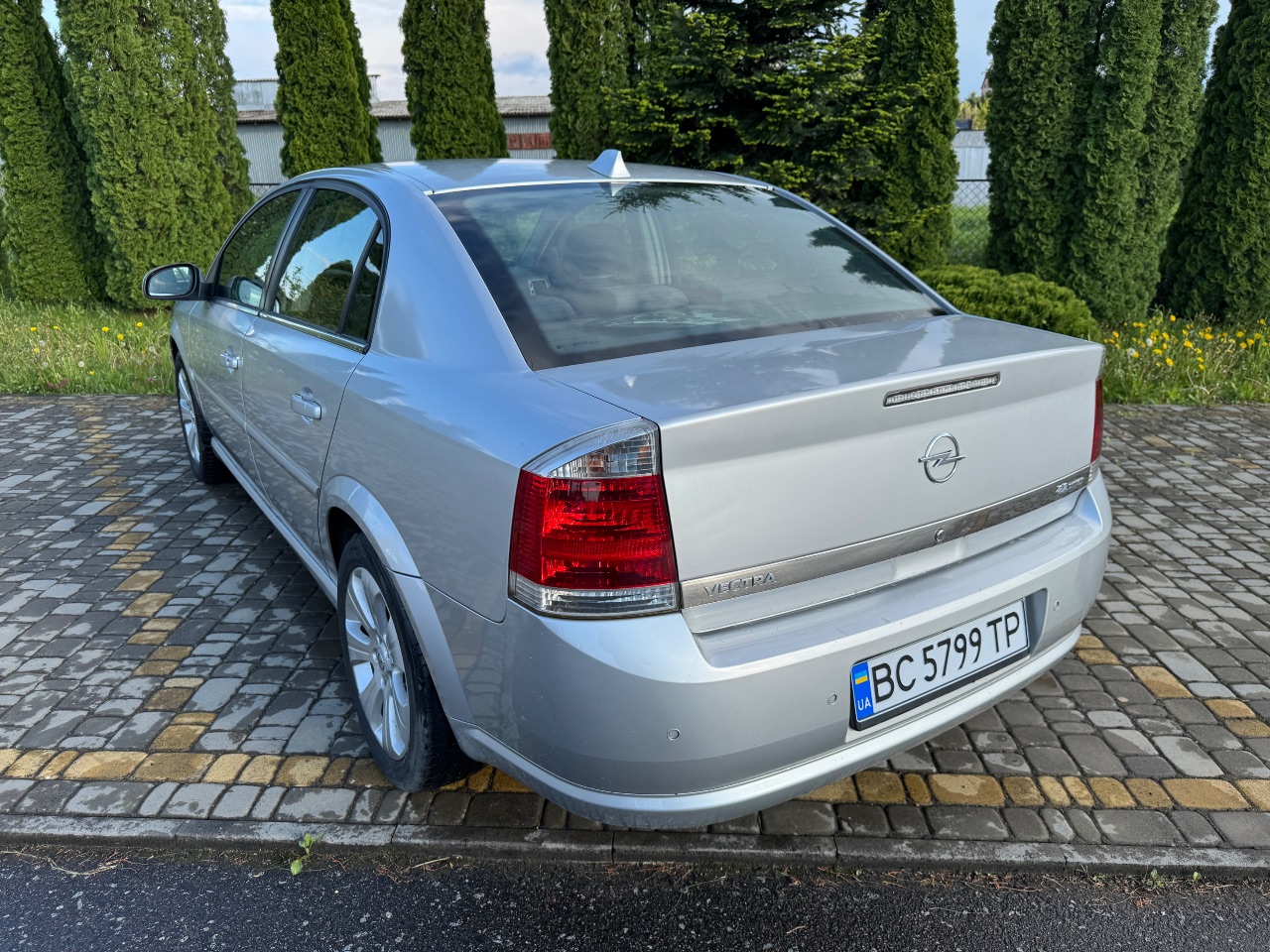 Opel Vectra - фото 26