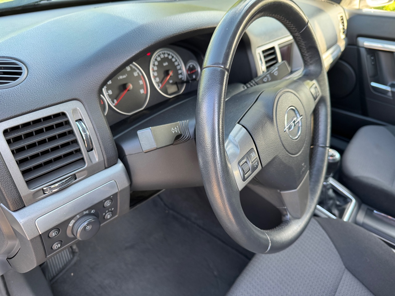 Opel Vectra - фото 57