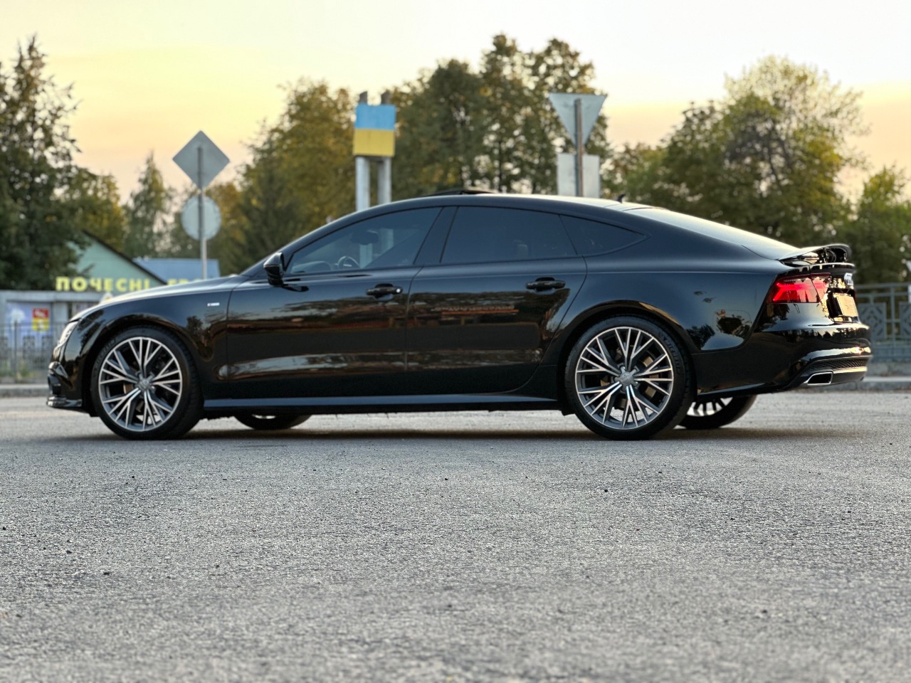 Audi A7 - фото 5